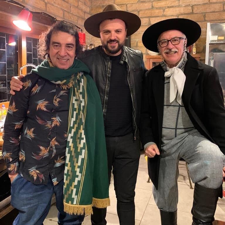 Registro de Viny Leite em shows, encontros e bastidores