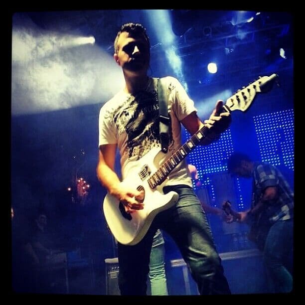 Registro de Viny Leite em shows, encontros e bastidores