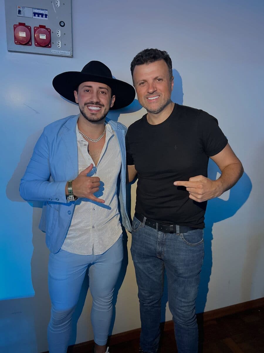 Registro de Viny Leite em shows, encontros e bastidores