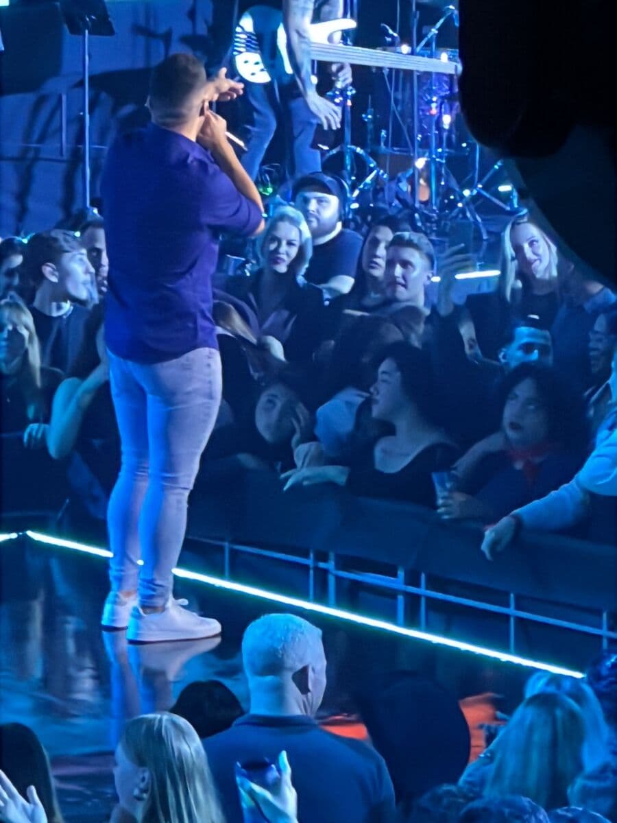 Registro de Viny Leite em shows, encontros e bastidores