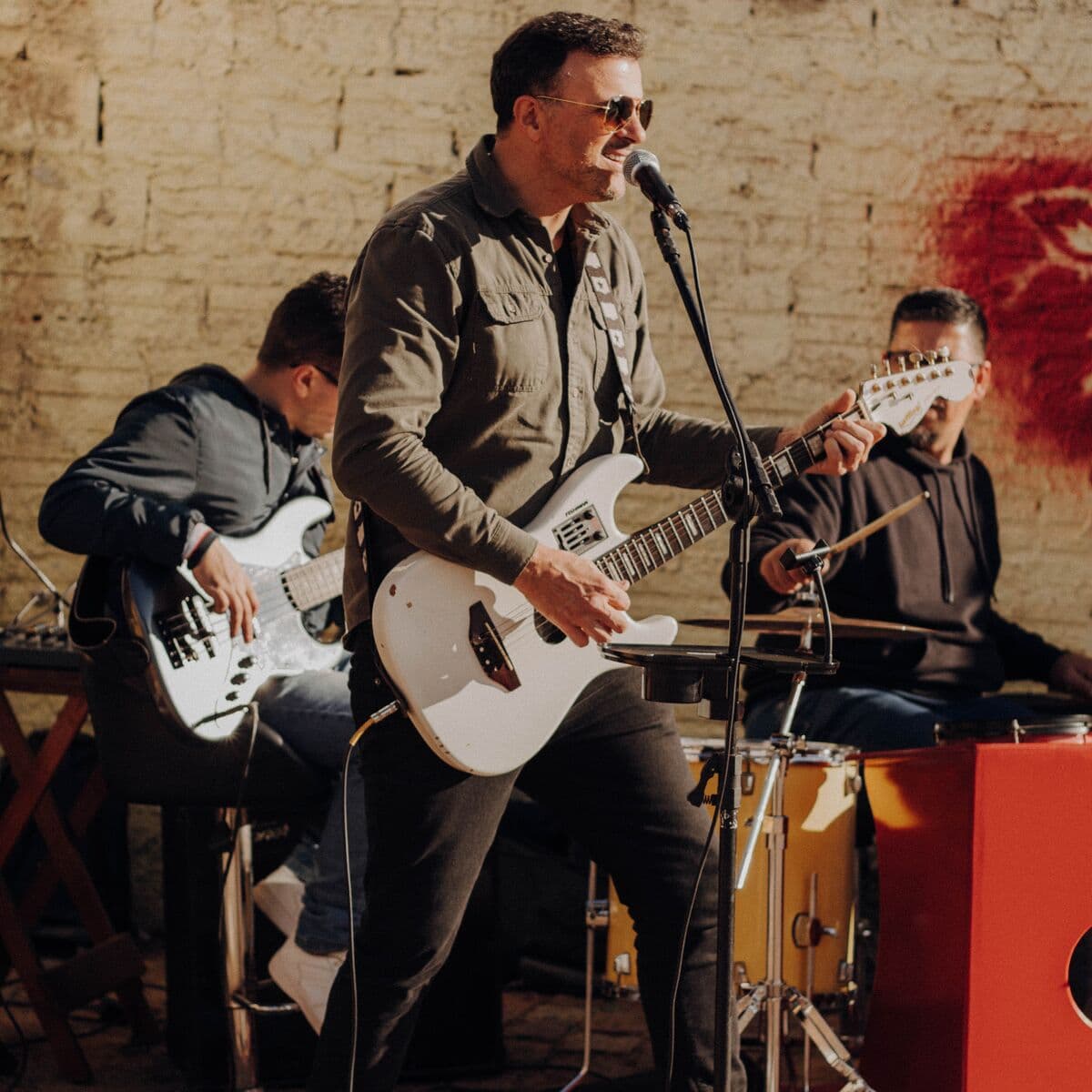 Registro de Viny Leite em shows, encontros e bastidores