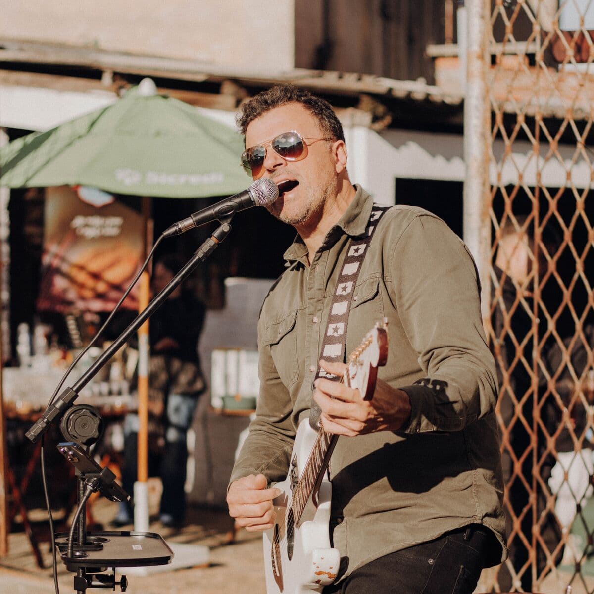 Registro de Viny Leite em shows, encontros e bastidores